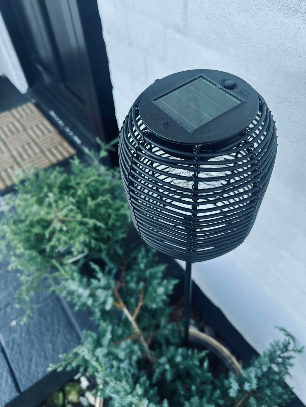 Lanterne på spyd Black - Solar