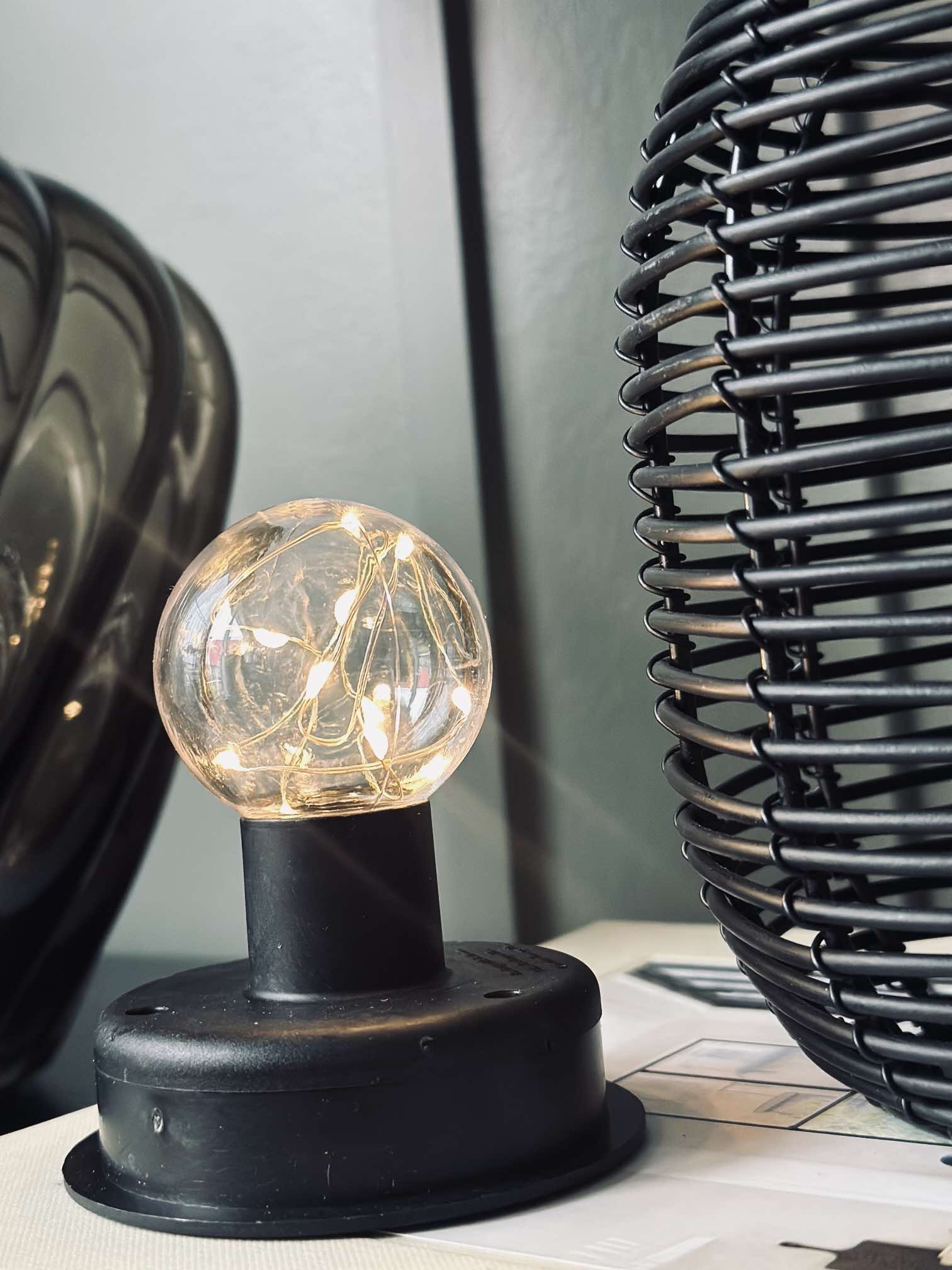 Lanterne på spyd Black - Solar