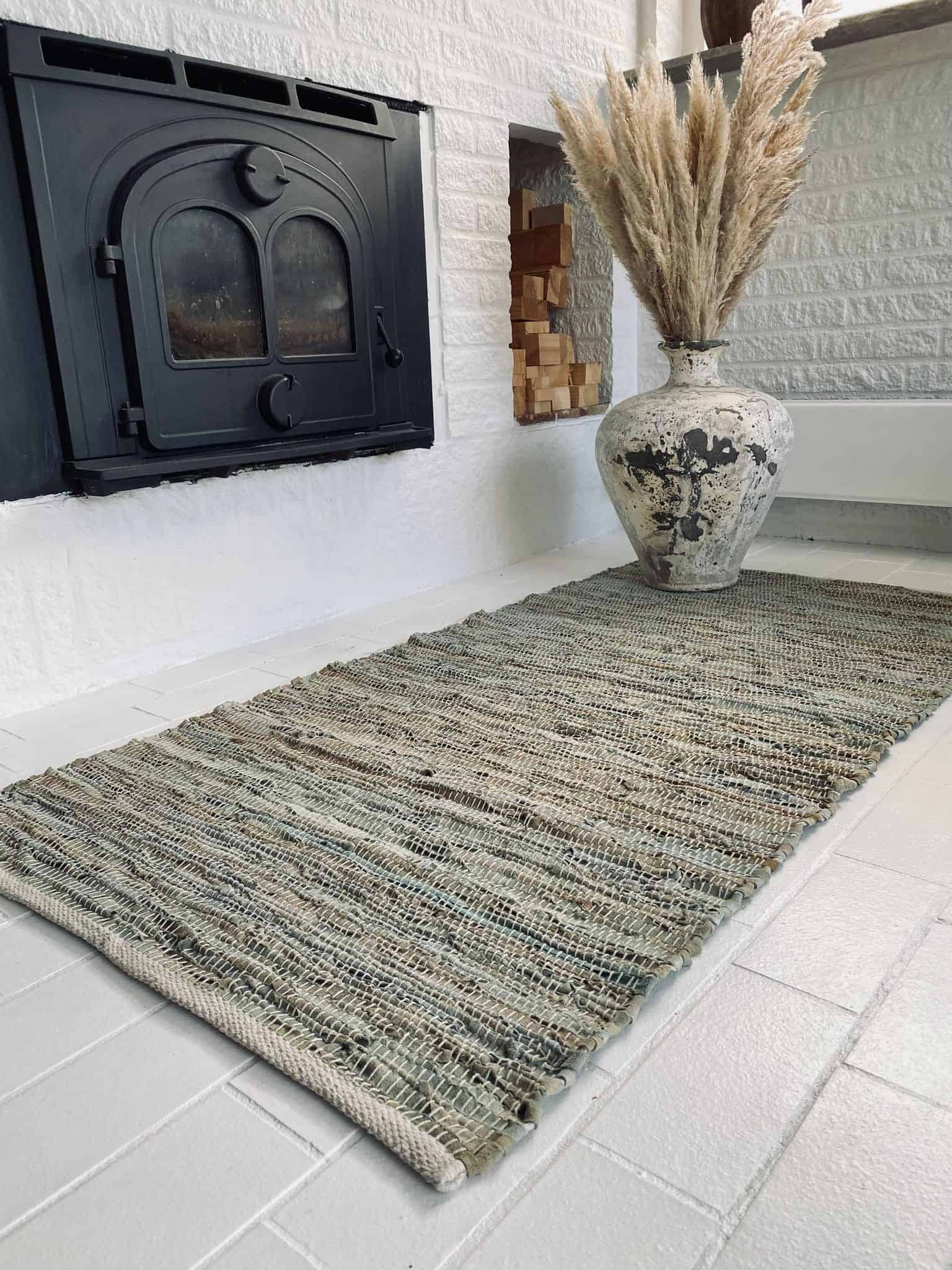 Gulvtæppe i skind – Duset grøn - 70×140